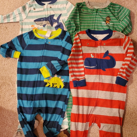 Set of 4 baby bundle 24 months onesies - Picture 4 of 6